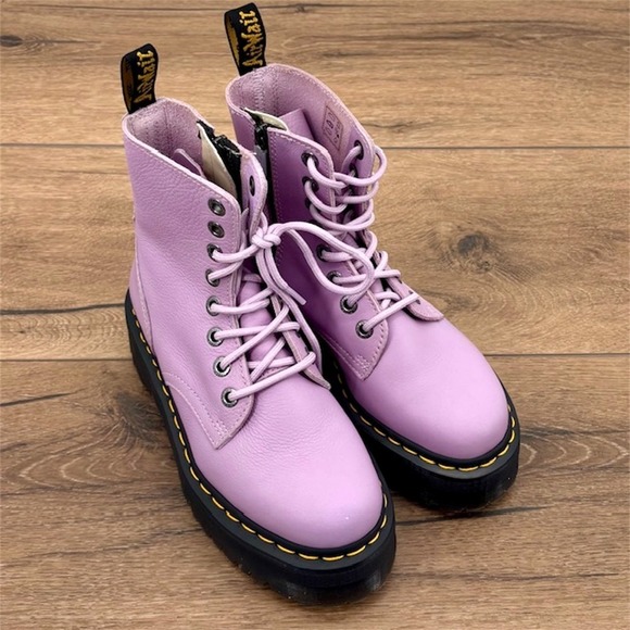 Dr. Martens Shoes - Dr. Doc Martens Jadon III Women's Size 7 Lilac Leather Zip Platform Combat Boots